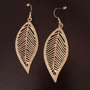 Gold leaf earrings